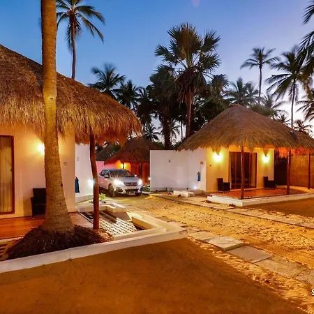 The Blue Lagoon Resort Kalpitiya-3